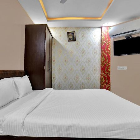 Hotel O Sai Sahara Indore Esterno foto