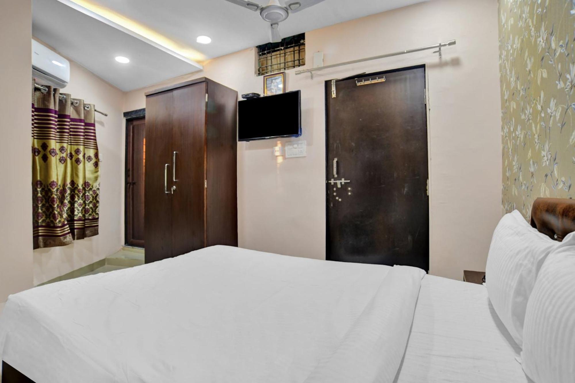 Hotel O Sai Sahara Indore Esterno foto